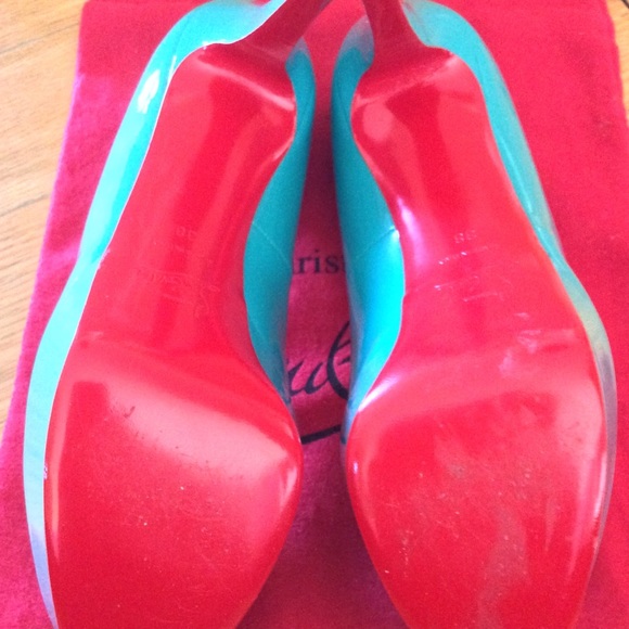 CHRISTIAN LOUBOUTIN Bianca Platform Pumps - Picture 5 of 8